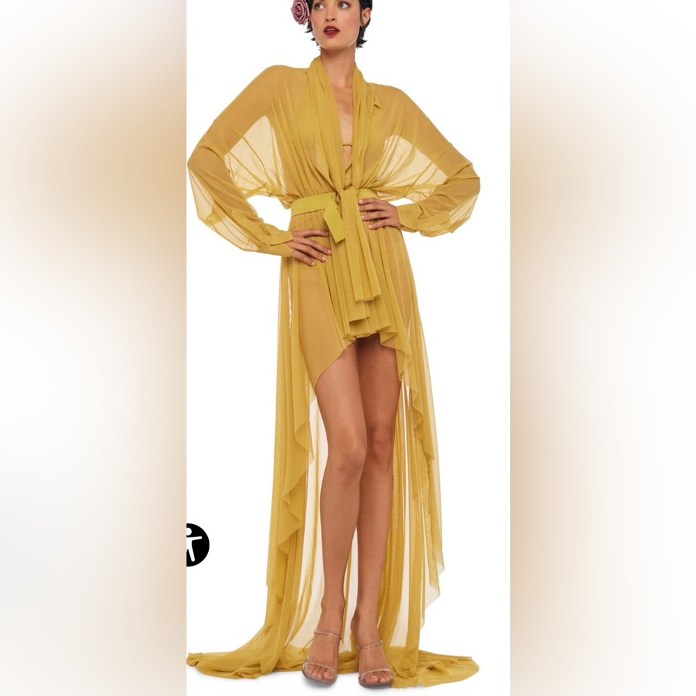 Norma Kamali Sheer “ asparagus, color” Chiffon Duster w belt. NWT